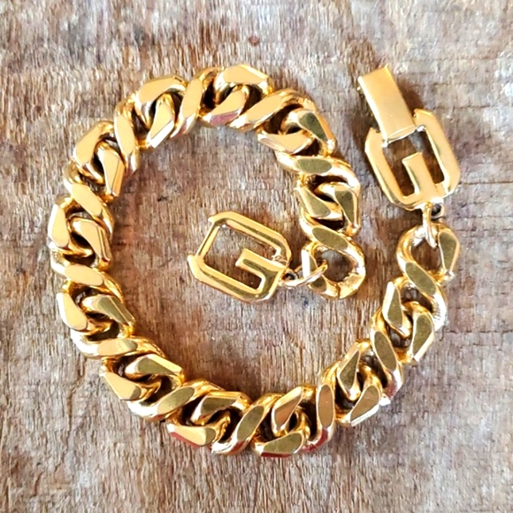 Authentic Vintage Givenchy Gold Bracelet - Picture 6 of 6